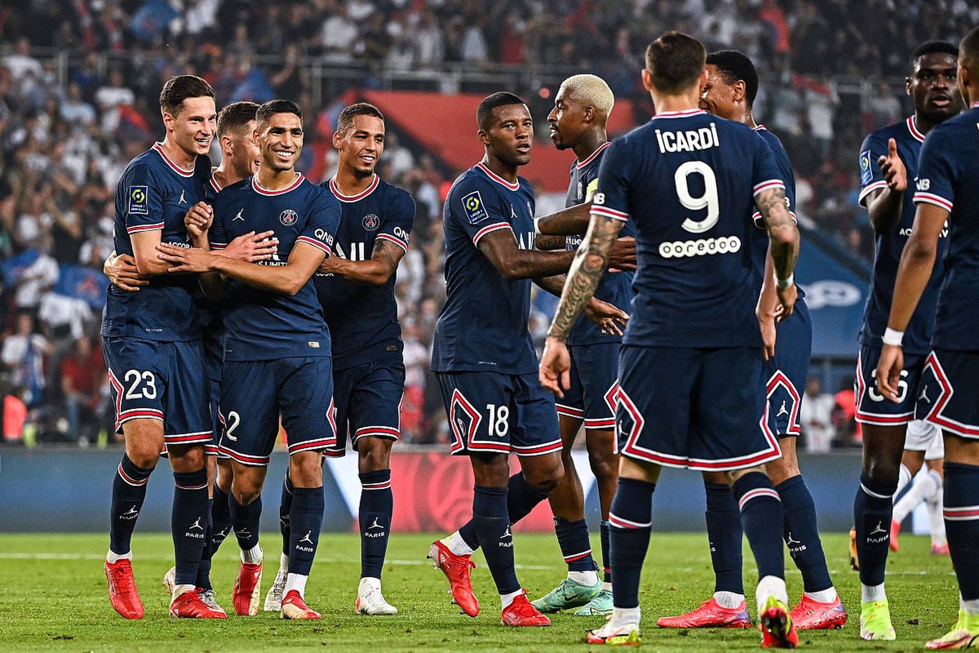 巴黎圣日耳曼客场险胜,继续领跑积分榜 巴黎圣日耳曼客场险胜,继续领跑积分榜