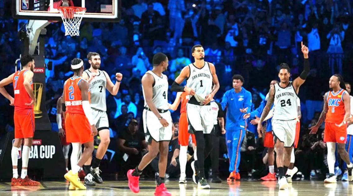 完美体育直播机构-包含尼克斯队新援表现耀眼，助球队赢得比赛的词条